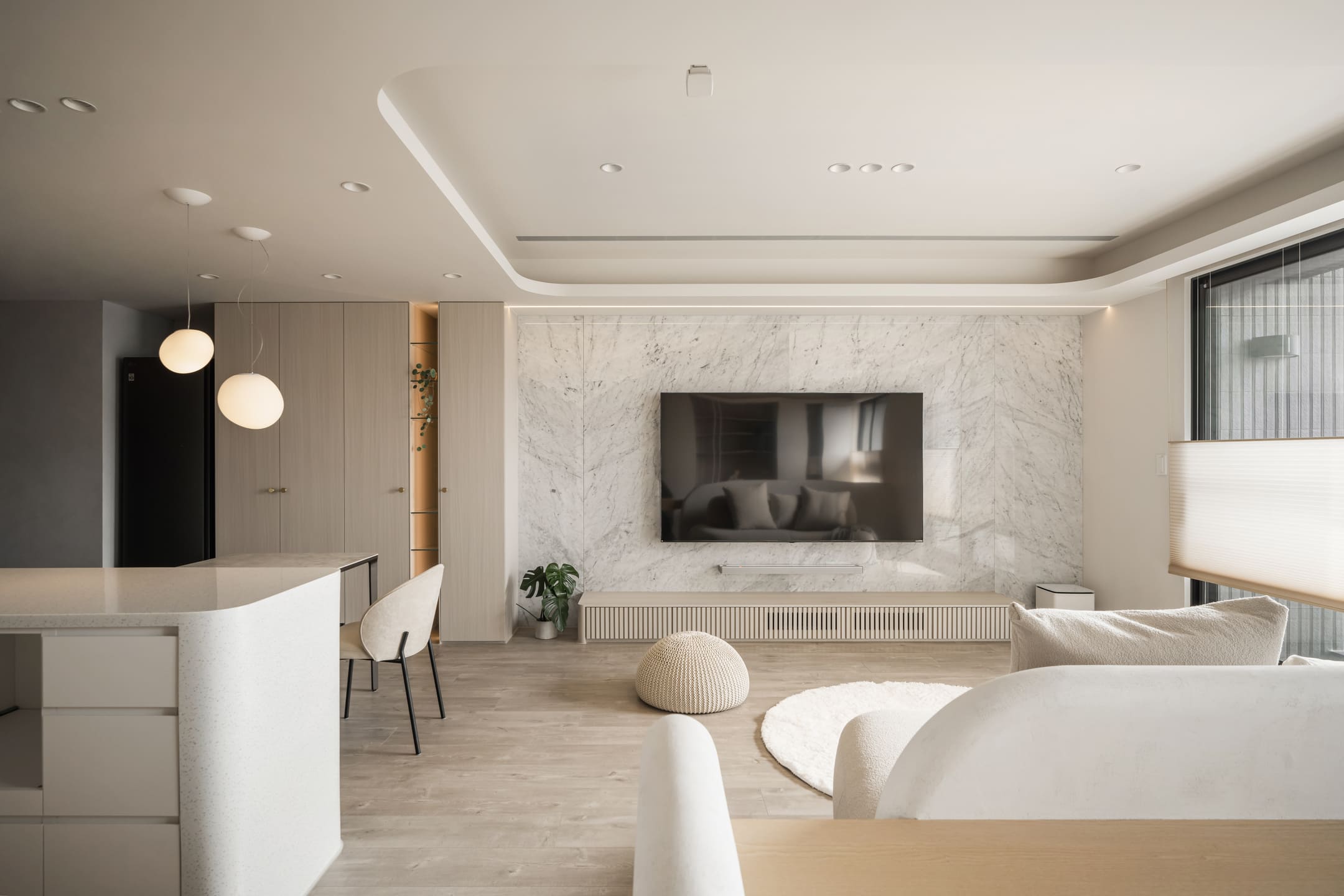 電視牆，不只是背景，而是空間的靈魂延伸